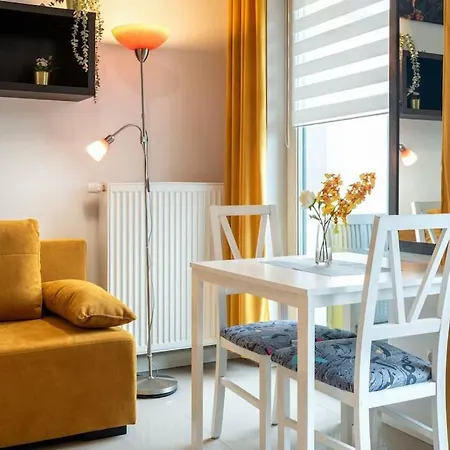 Mountain 40m2 Balkon Antresola 4 Osoby Апартаменты *