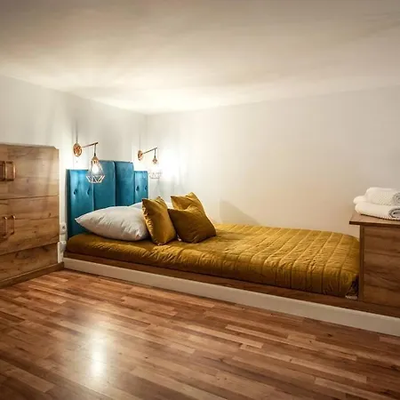 Апартаменты Mountain 40m2 Balkon Antresola 4 Osoby *