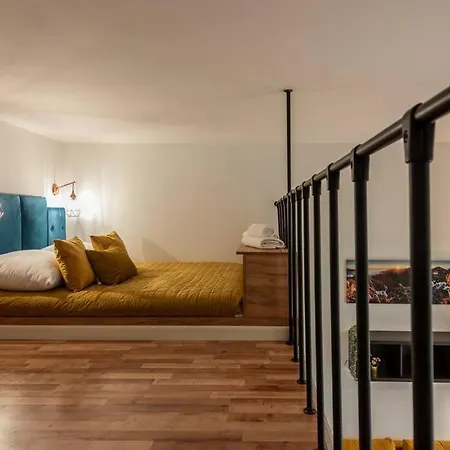 Mountain 40m2 Balkon Antresola 4 Osoby Lägenhet Kraków