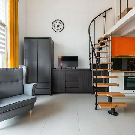 Mountain 40m2 Balkon Antresola 4 Osoby דירה קרקוב