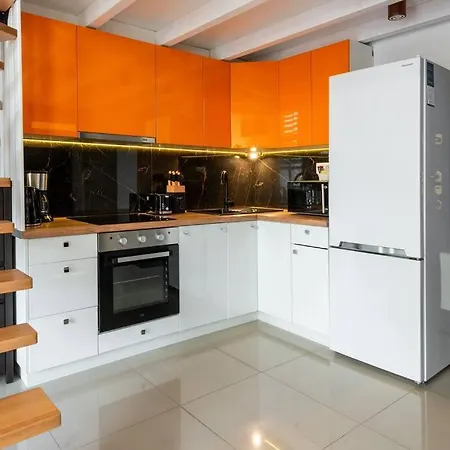 Mountain 40m2 Balkon Antresola 4 Osoby דירה *