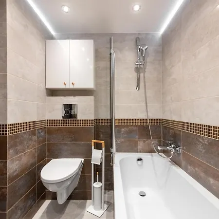 Mountain 40m2 Balkon Antresola 4 Osoby דירה